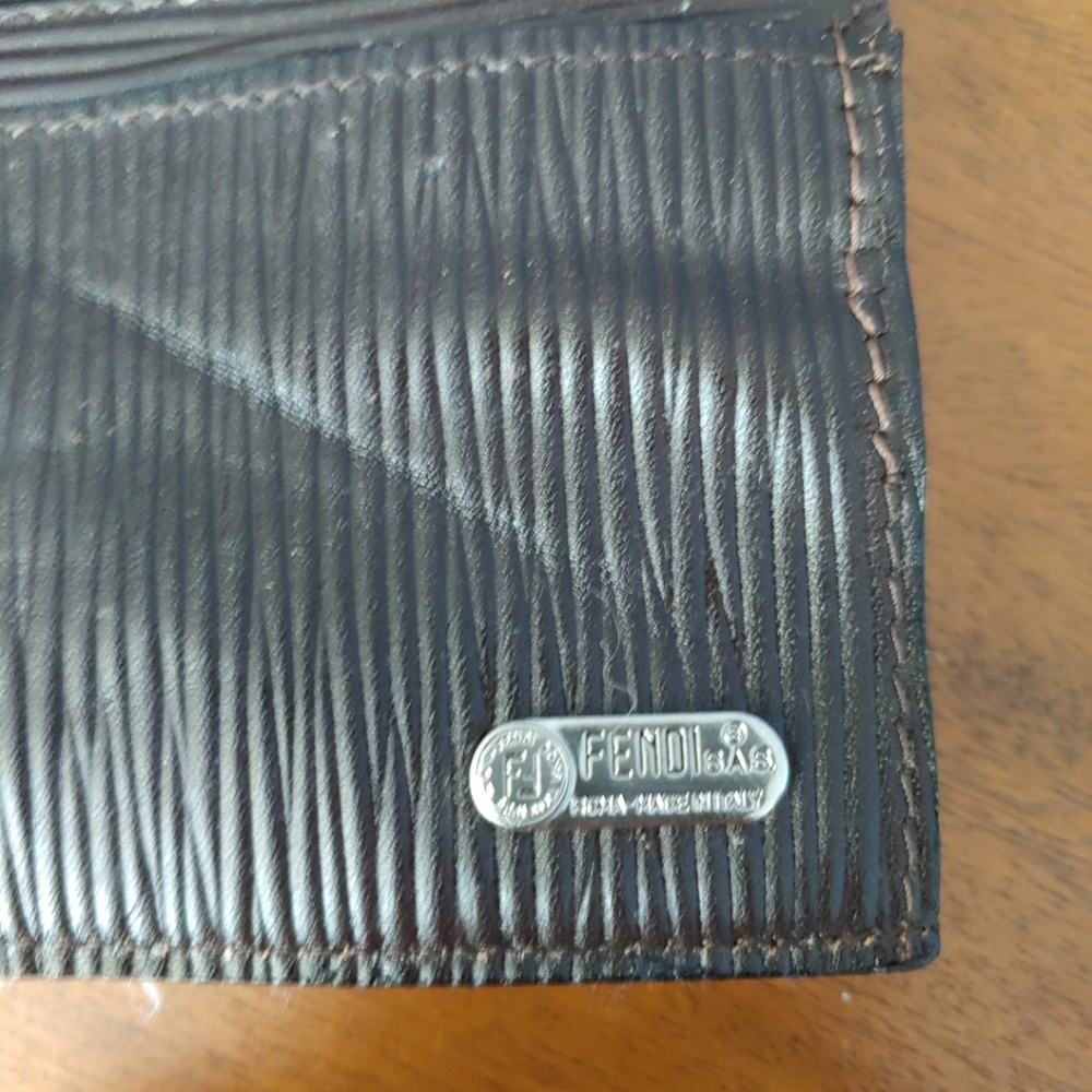 FENDI FF WALLET. EUC - Picture 8 of 12